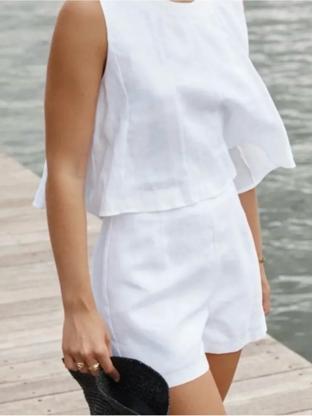 DISSH Jessie White Linen Shorts